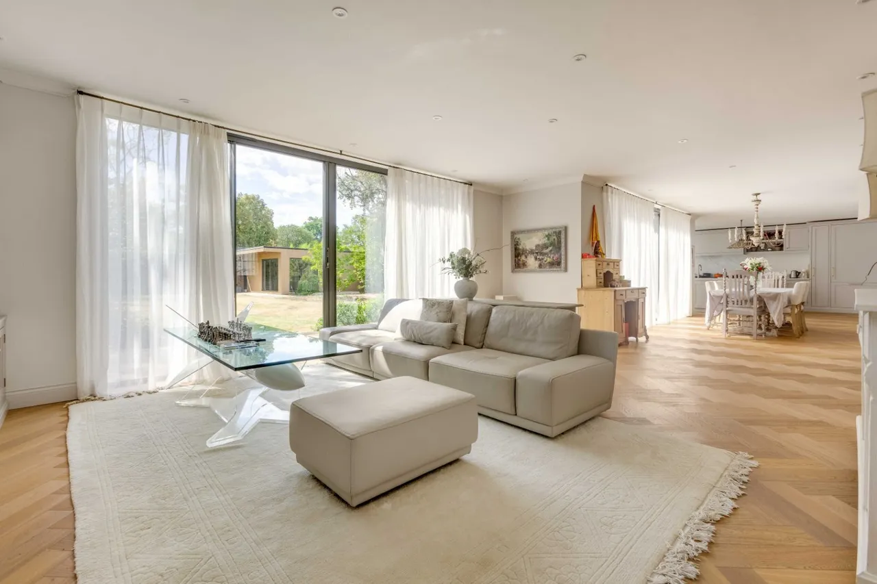 Ham Farm Road, Richmond, TW10, photo 3
