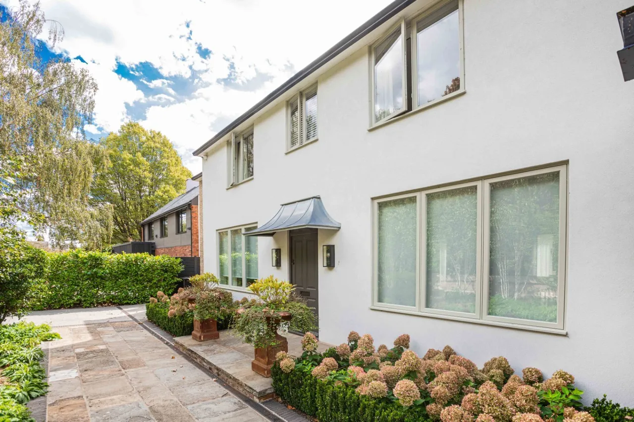 Ham Farm Road, Richmond, TW10, photo 2