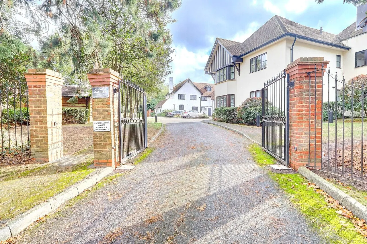 Stretton Close, High Wycombe, HP10, photo 11