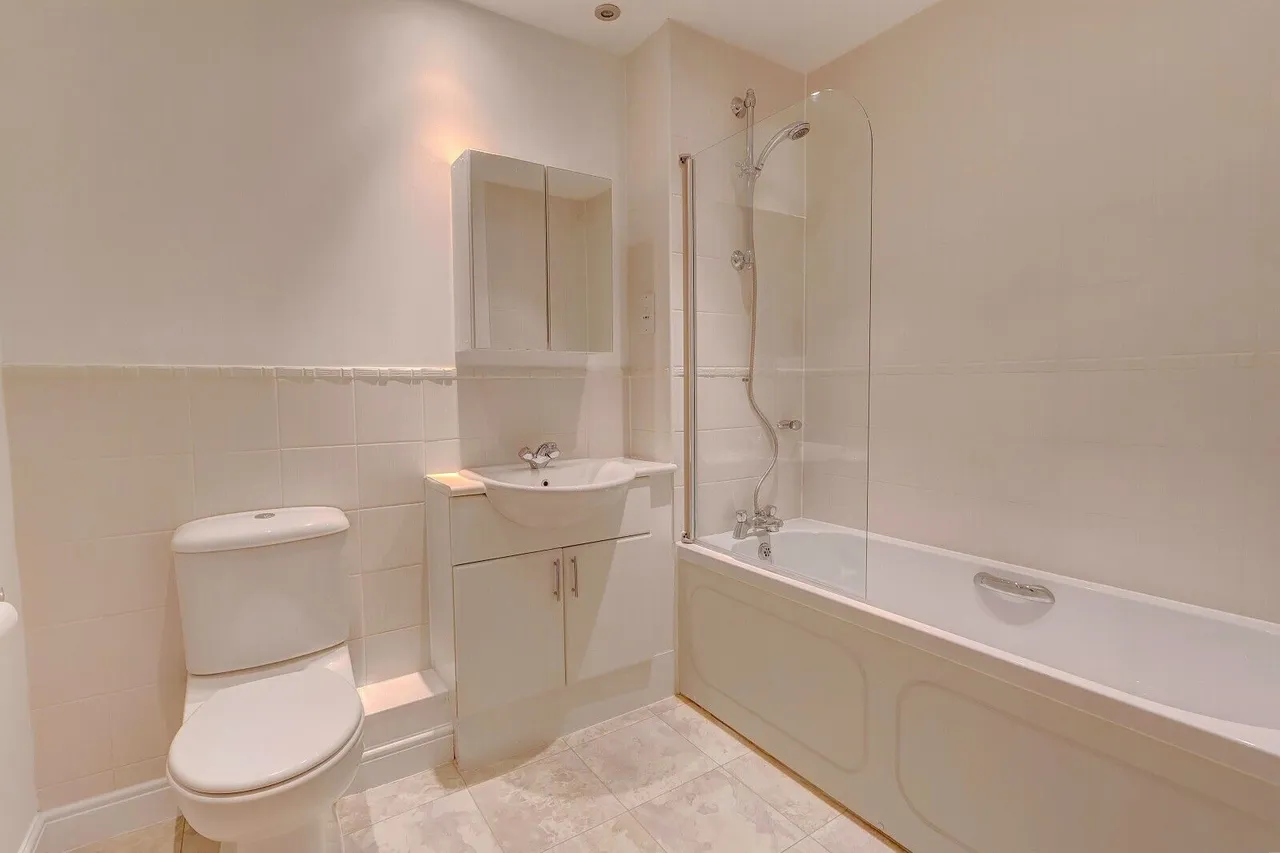 Stretton Close, High Wycombe, HP10, photo 8