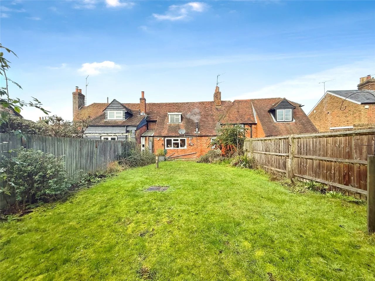 2 bed house for sale — Holyport Street, Holyport, Maidenhead, Berkshire, SL6 2JR