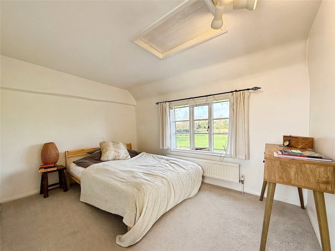 Holyport Street, Holyport, Maidenhead, Berkshire, SL6 2JR, photo 13