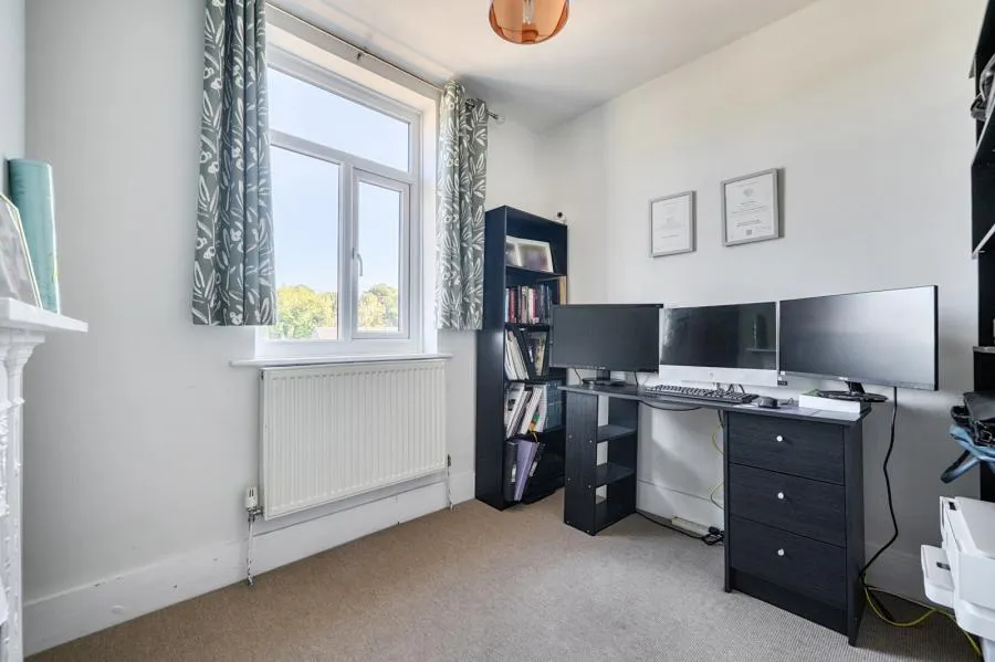 Clare Road, Maidenhead, SL6, photo 11