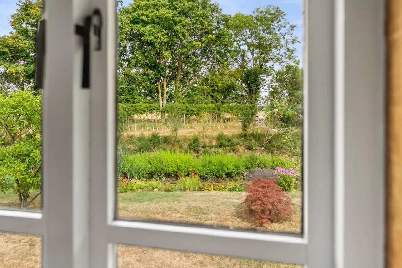 Old Hall Green, Nr Ware, photo 31