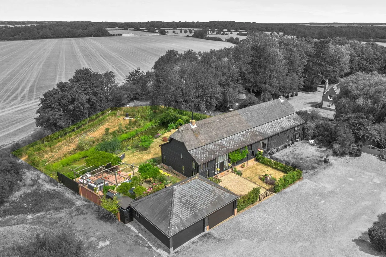 Old Hall Green, Nr Ware, photo 36