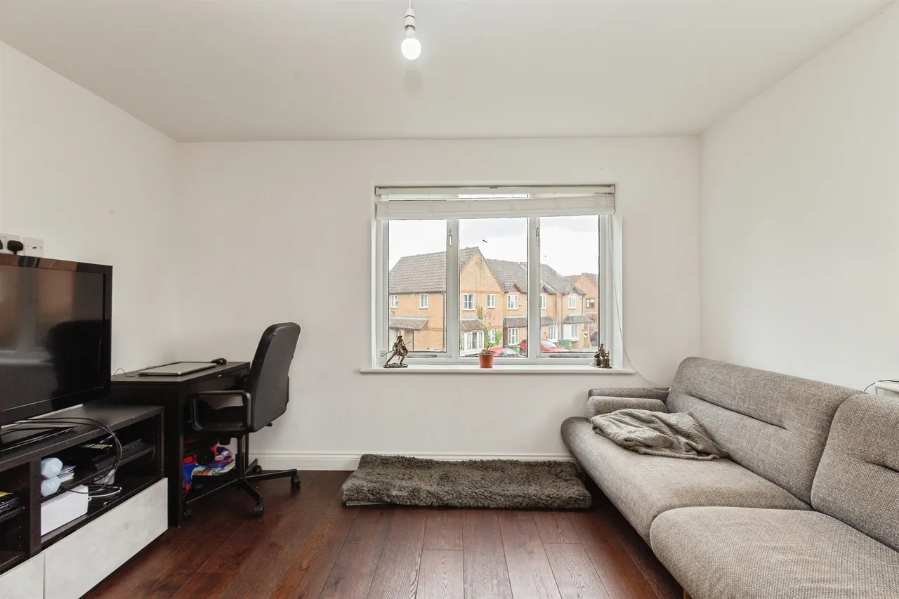 Parslow Court, Aylesbury, photo 3