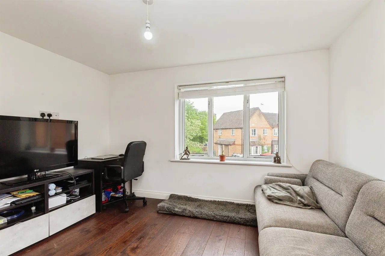 Parslow Court, Aylesbury, photo 8