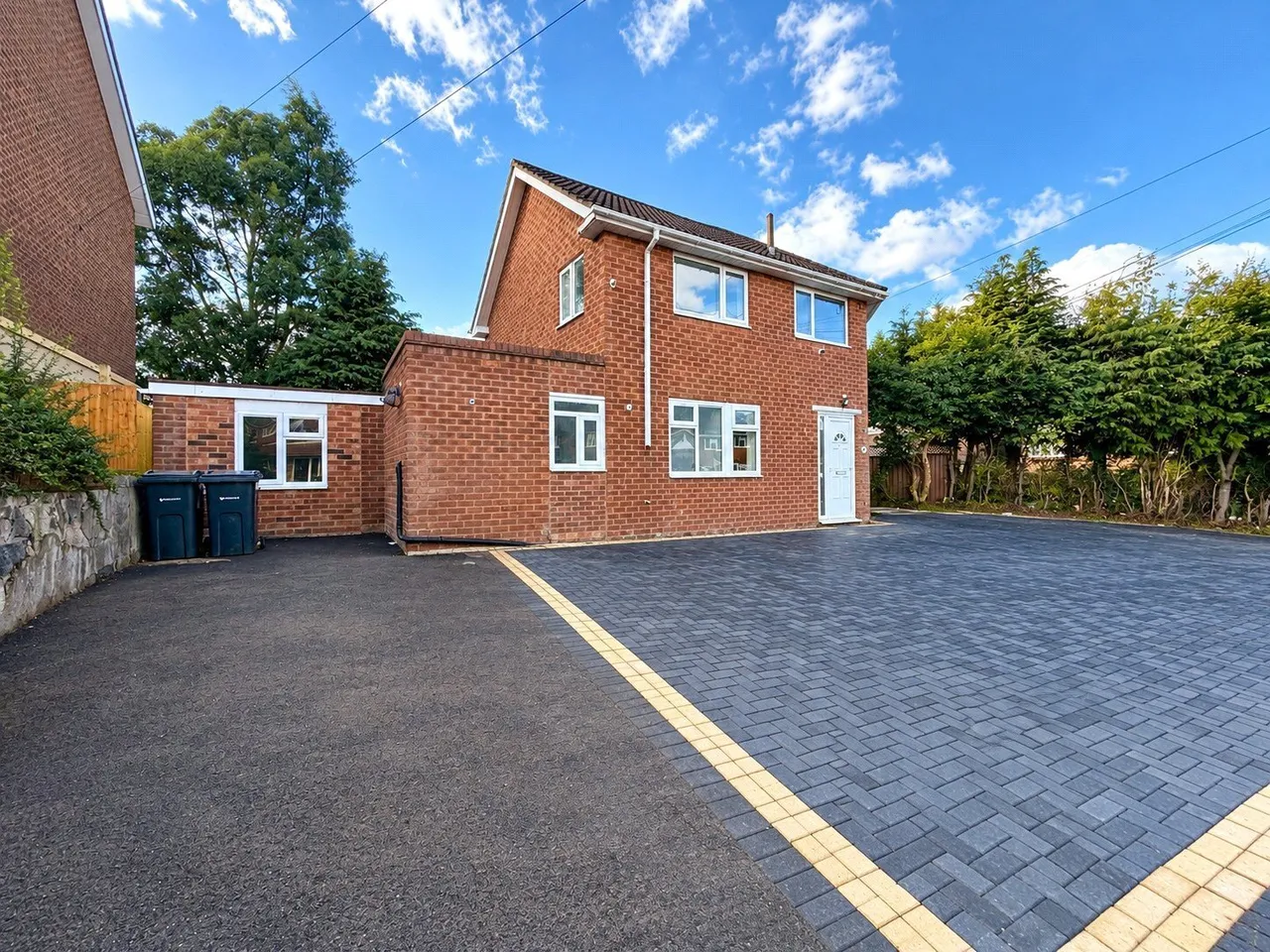 4 bed house for sale, Popes Lane, Birmingham, B38