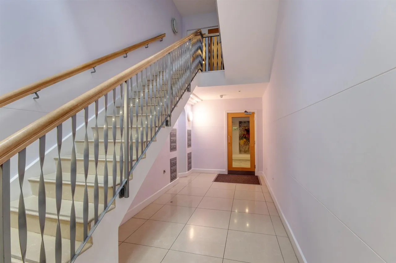 Hildenfields, Tonbridge, photo 6