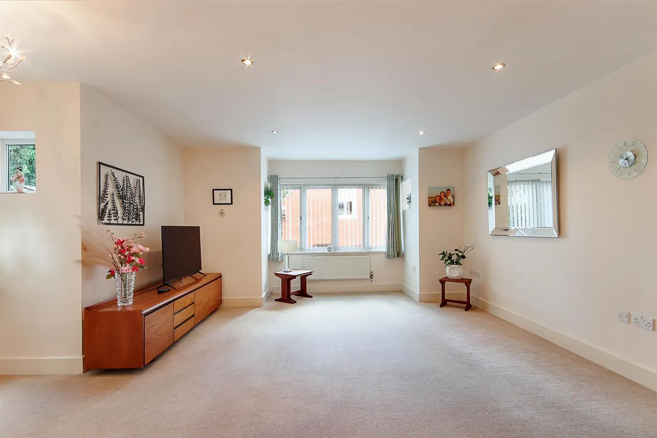 Hildenfields, Tonbridge, photo 10