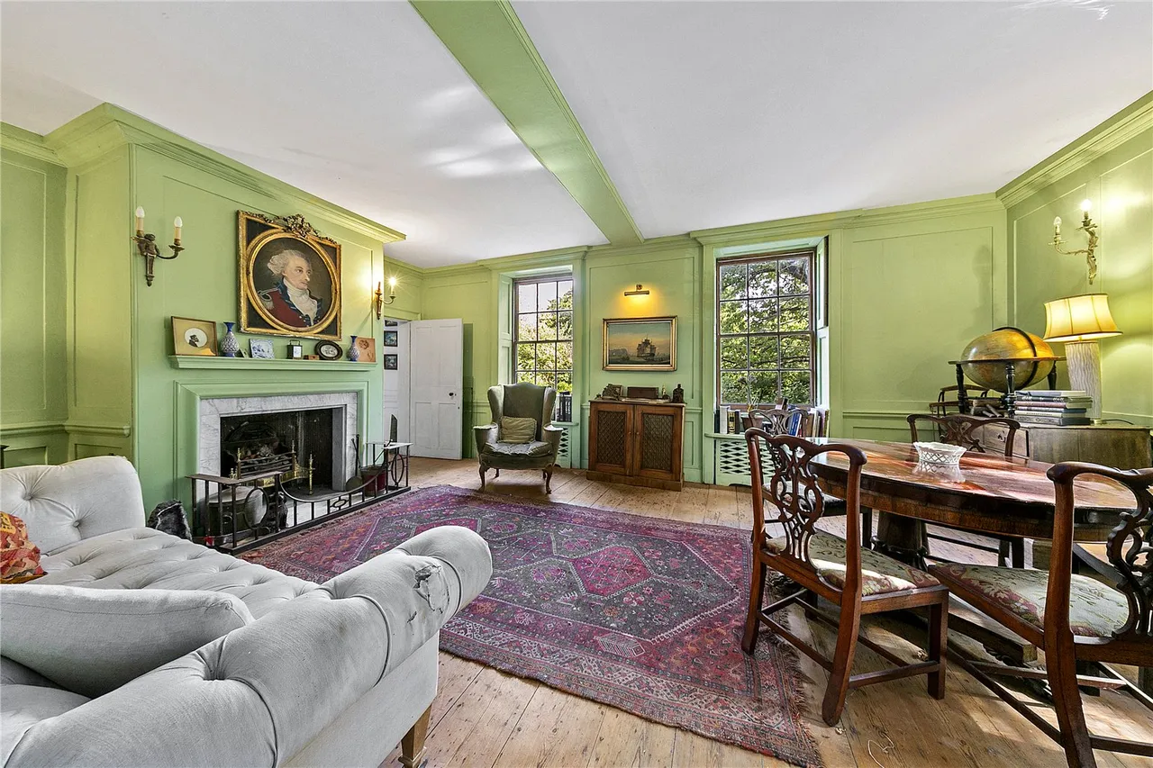 West Hall Road, Kew, TW9, photo 5