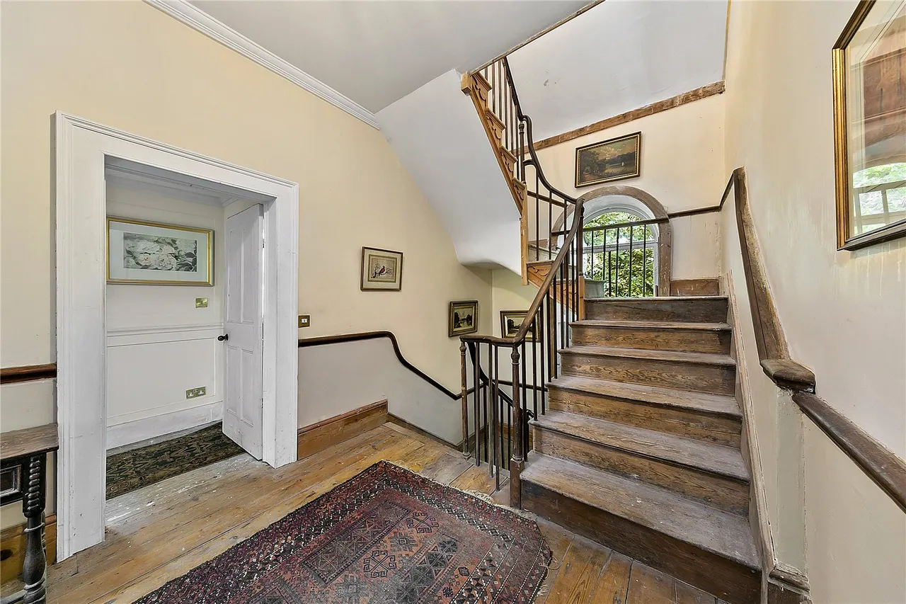 West Hall Road, Kew, TW9, photo 19