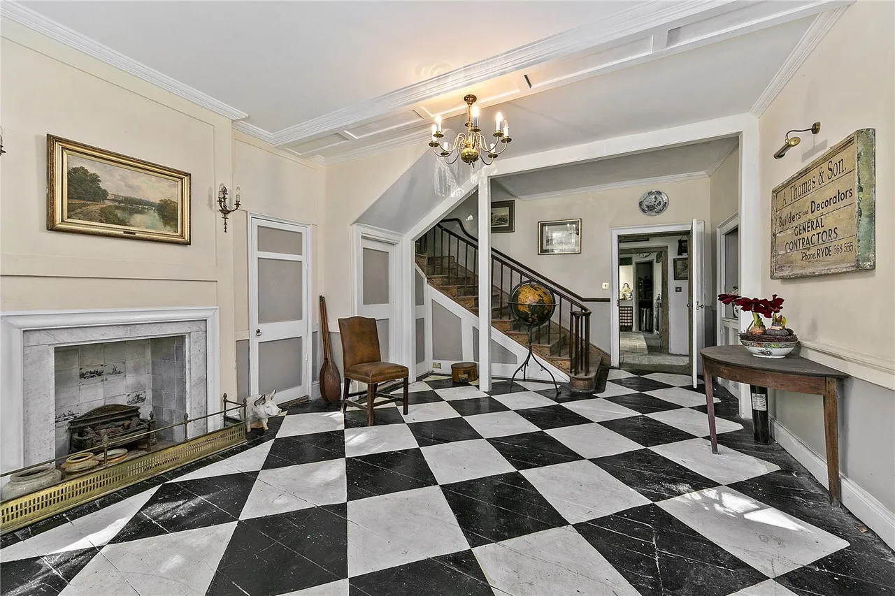 West Hall Road, Kew, TW9, photo 7
