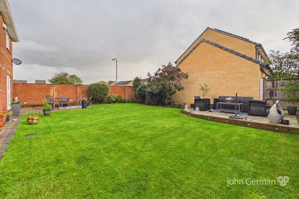 Lancaster Drive, Hilton, photo 26