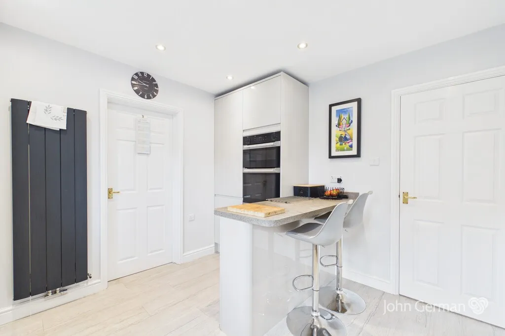 Lancaster Drive, Hilton, photo 5
