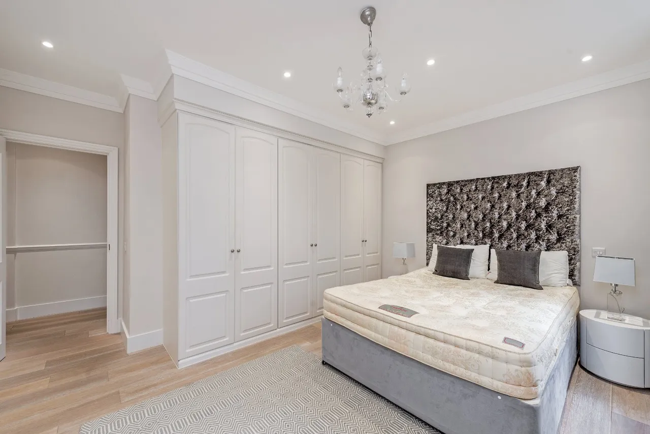 South Lodge Circus Road, St Johns Wood, London, NW8, photo 11