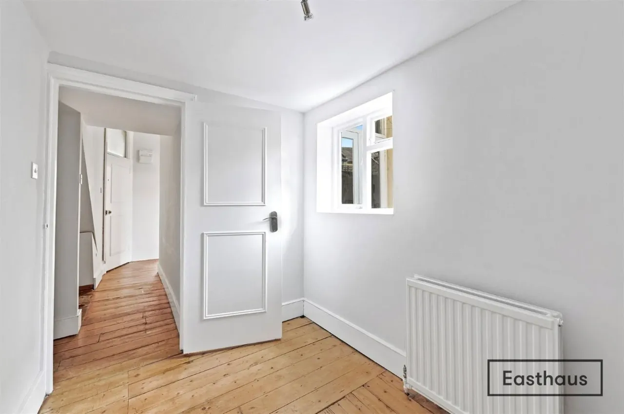 Lorne Road, London, N4, photo 10