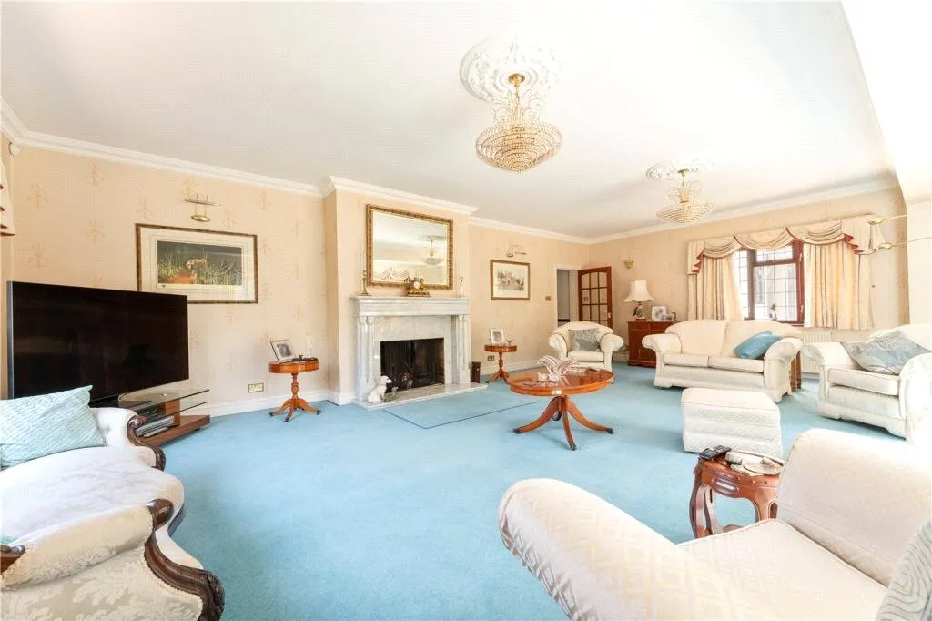 Romsey Road, Ower, Romsey, Hampshire, SO51 6AE, photo 5