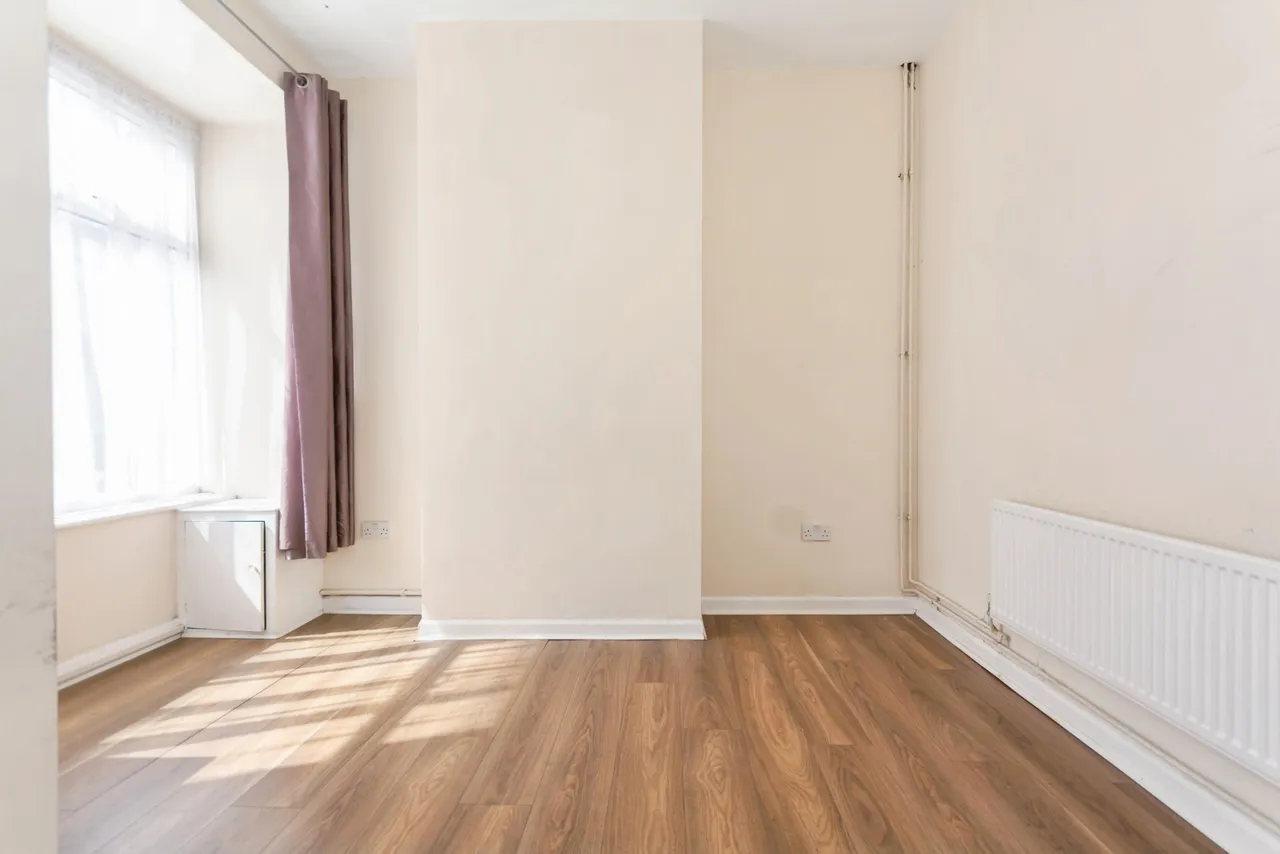 Manor Farm Road, Birmingham, West Midlands, B11, photo 3