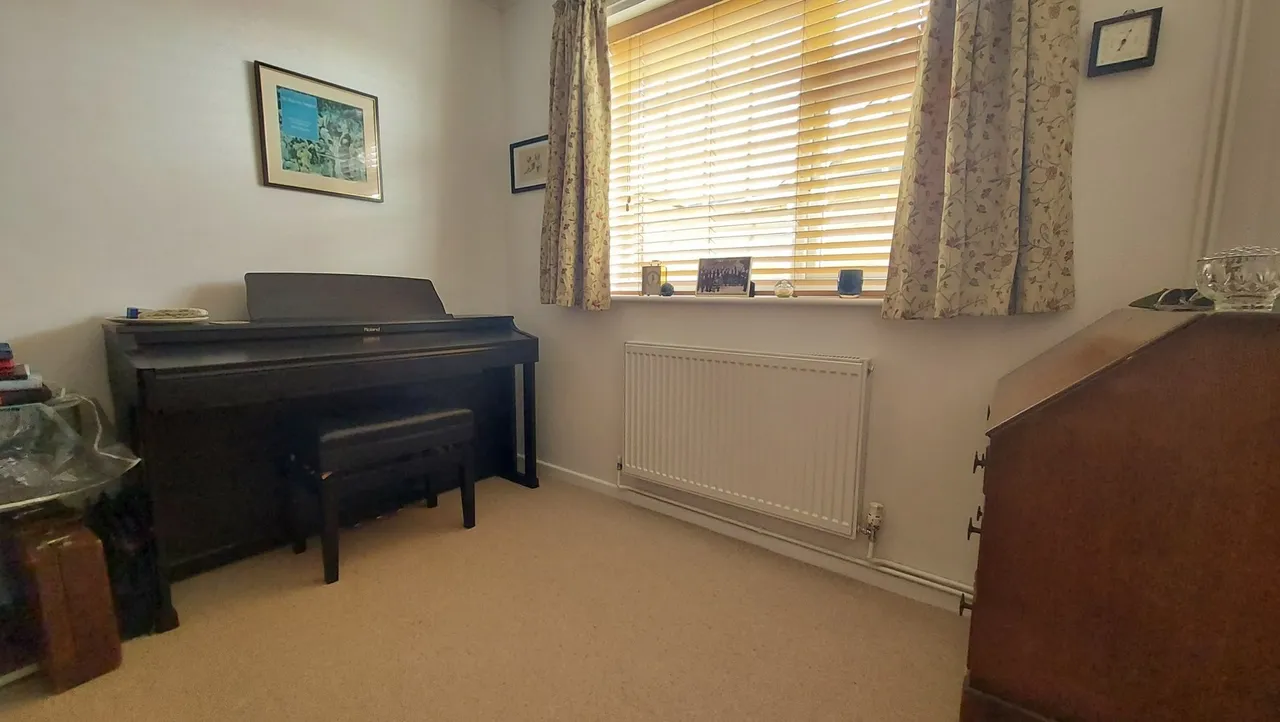 Westwood Drive, Bourne, PE10, photo 18