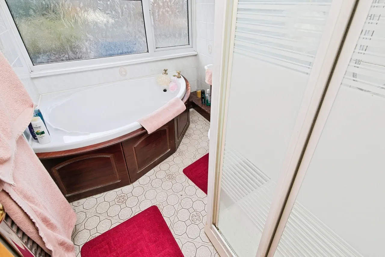 Lovatt Close, Stretton, DE13, photo 12