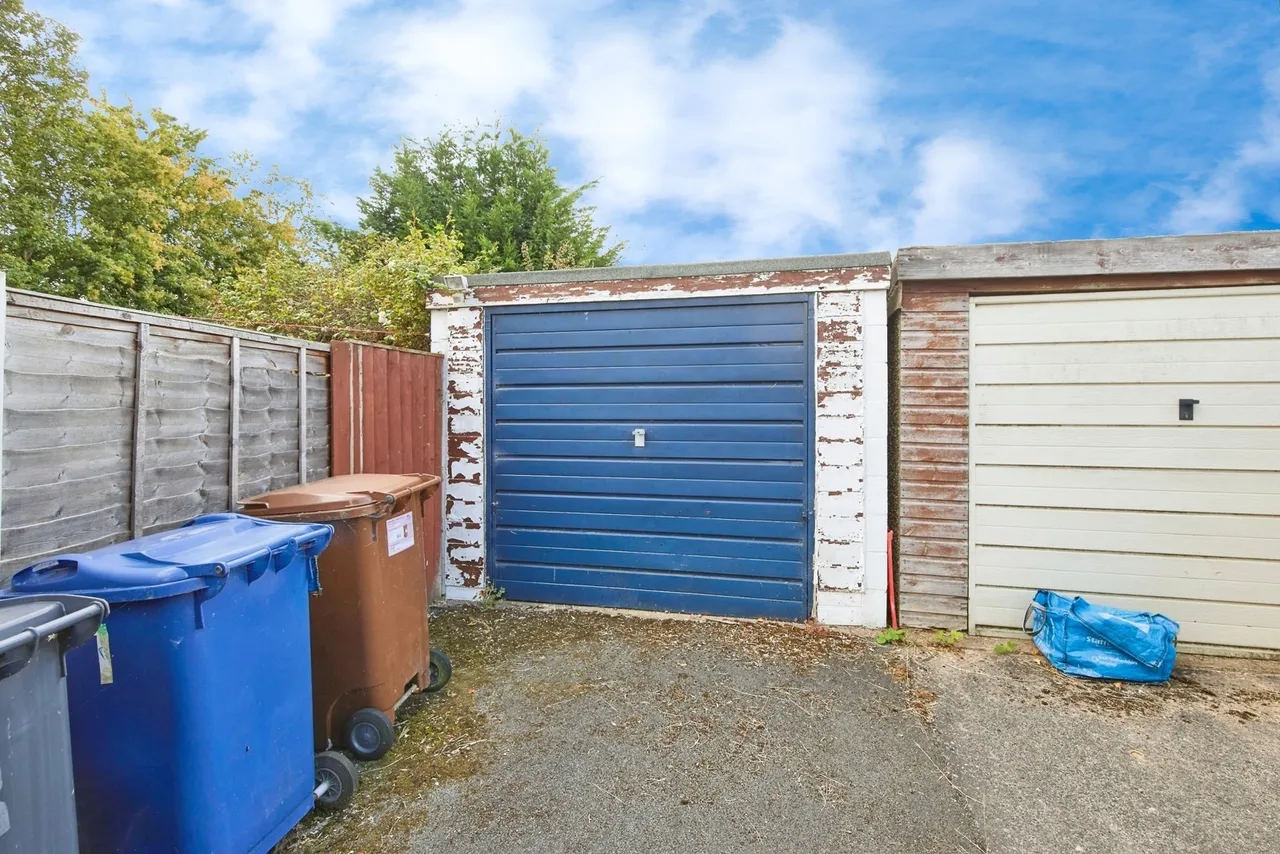Lovatt Close, Stretton, DE13, photo 17