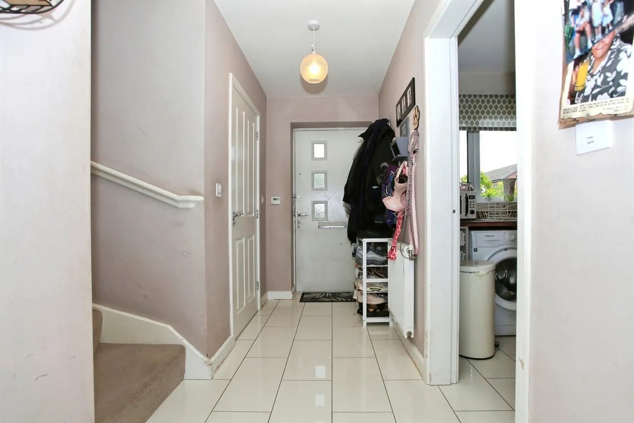Hawksbill Way, Peterborough, PE2, photo 3