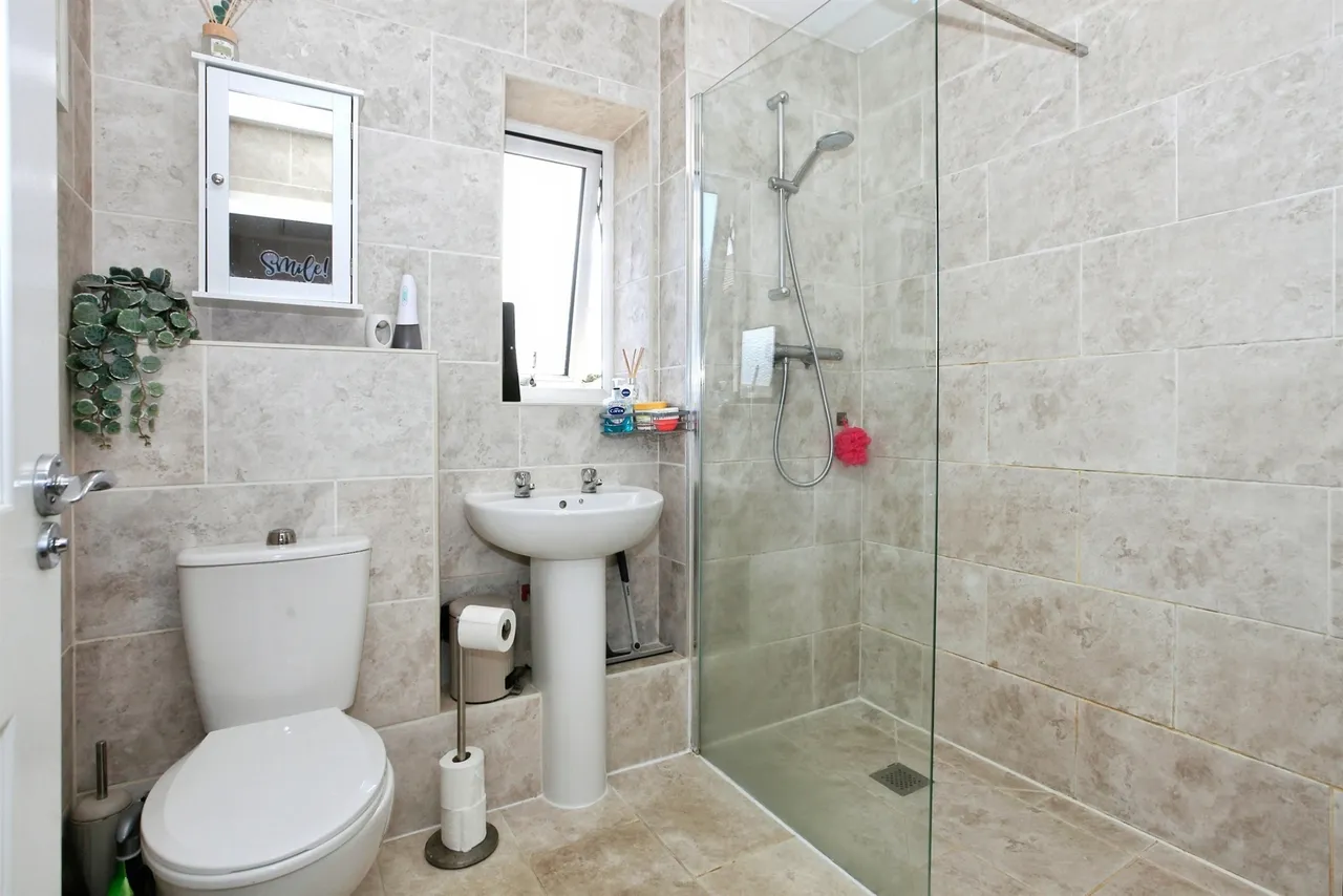 Hawksbill Way, Peterborough, PE2, photo 11