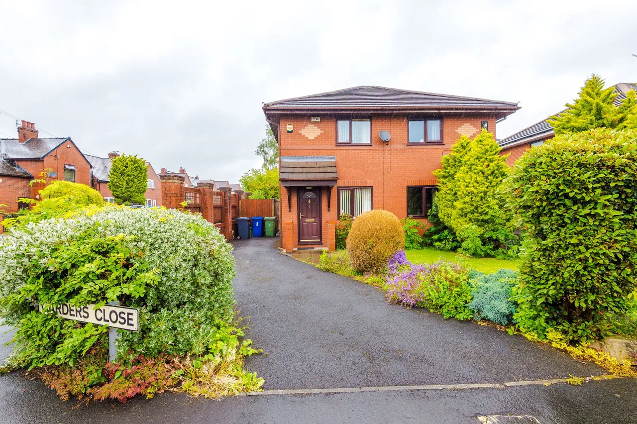 2 bed house for sale — Carders Close, Leigh, Leigh, WN7 4JX