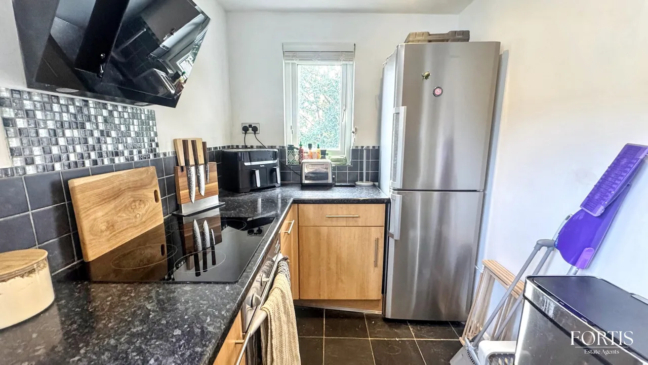 Forest View, Cardiff, CF5, photo 8