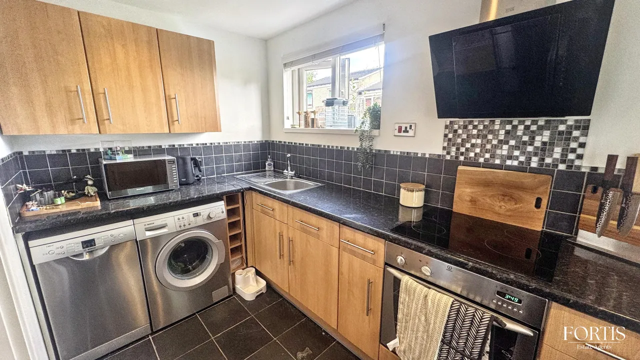 Forest View, Cardiff, CF5, photo 9