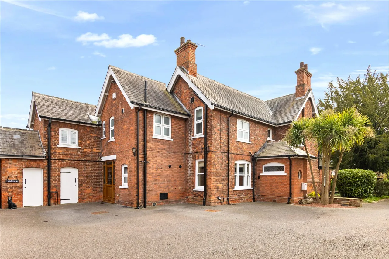 Humberston Avenue, Grimsby, photo 28