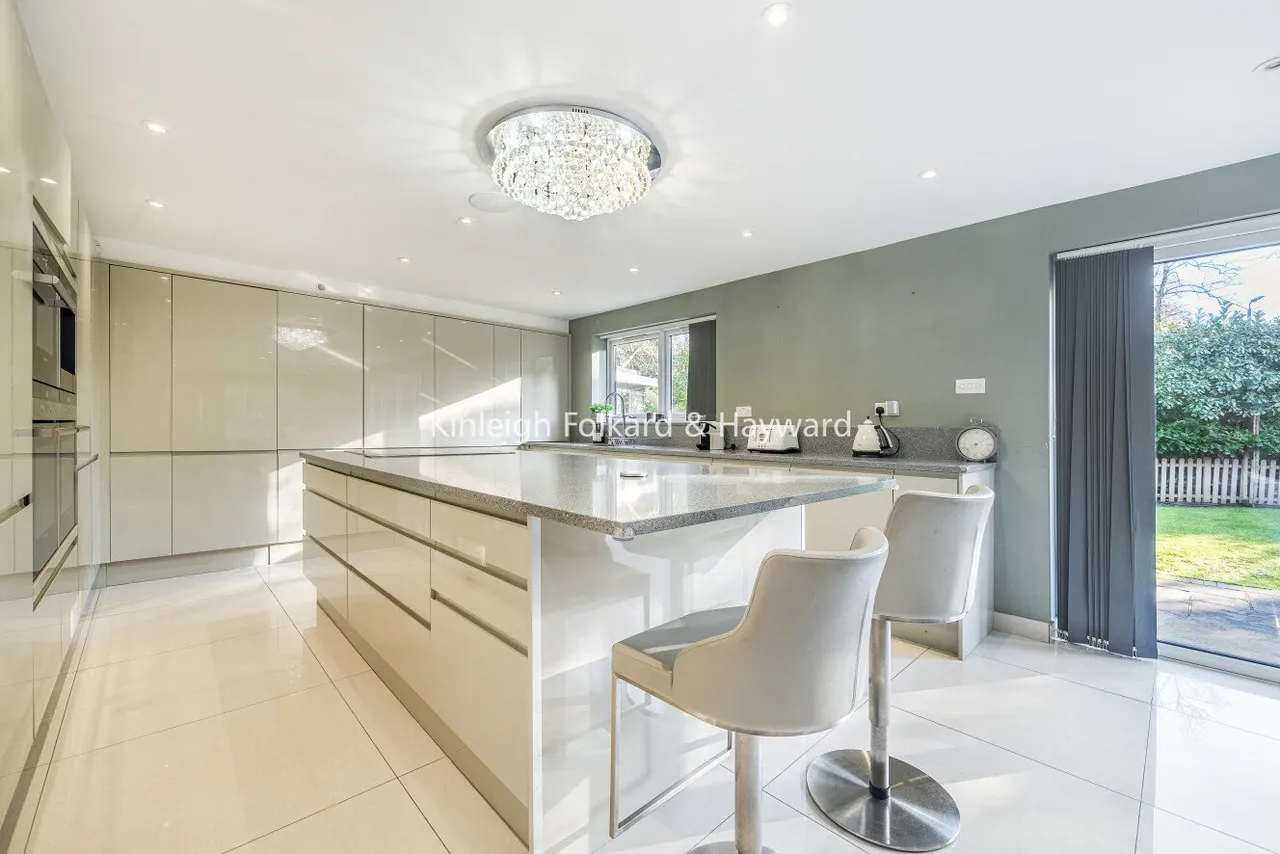 Serviden Drive, Bromley, BR1, photo 11