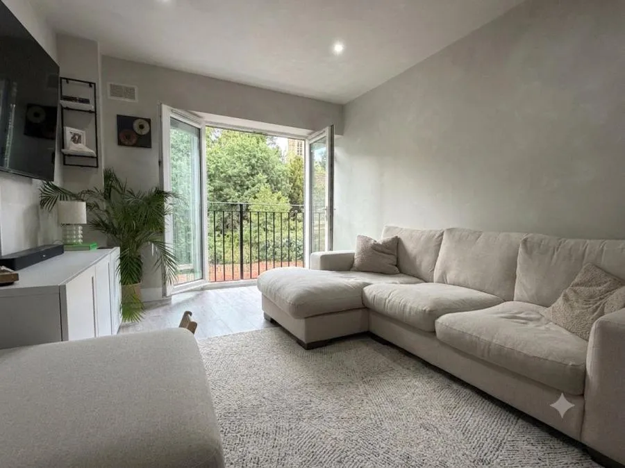 London Road, Camberley, GU15, photo 12