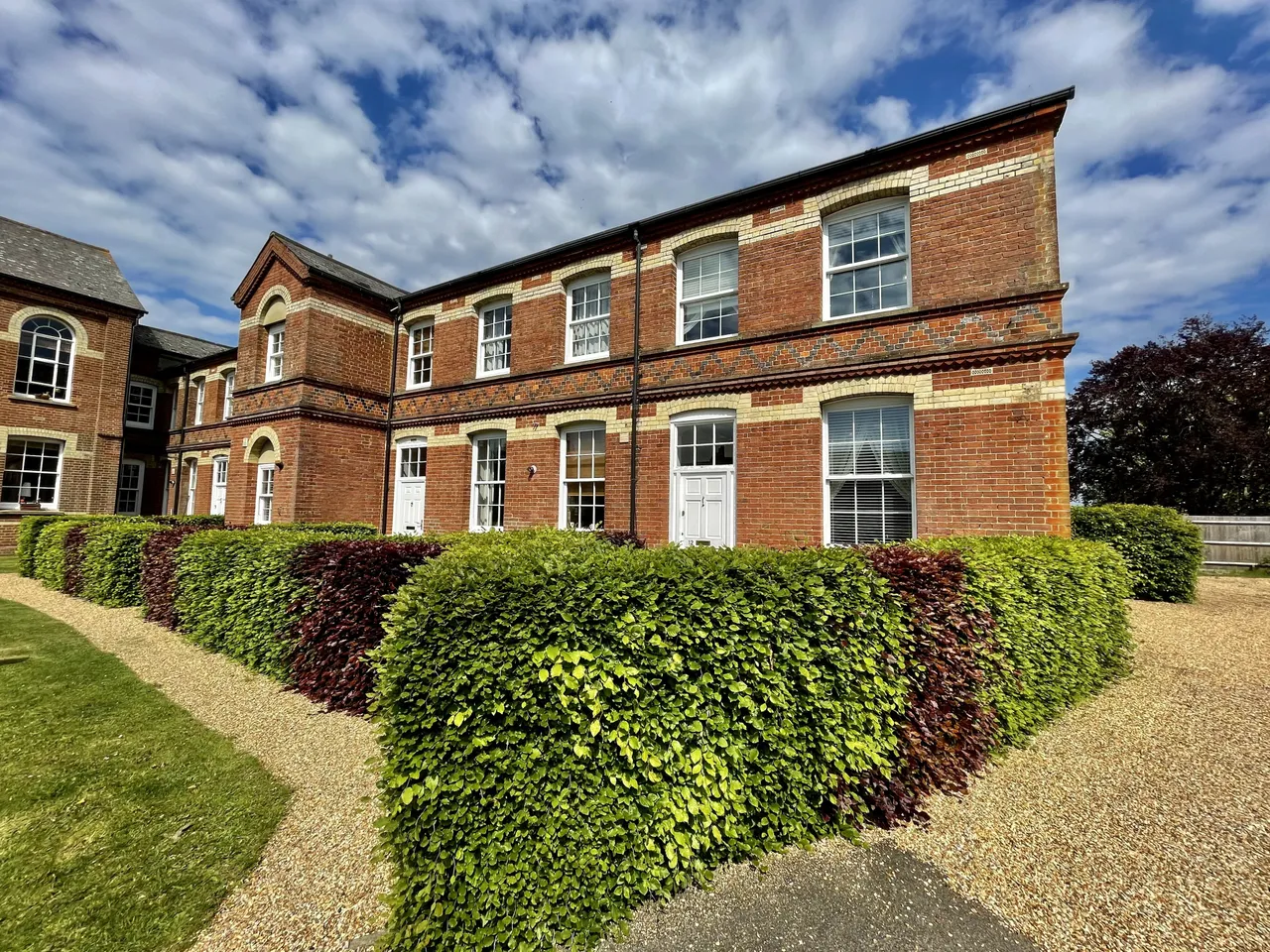 2 bed house to rent, Shepherds Way, South Chailey, BN8