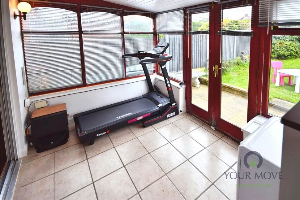 Poplar Avenue, Kirkby-in-Ashfield, NG17, photo 22