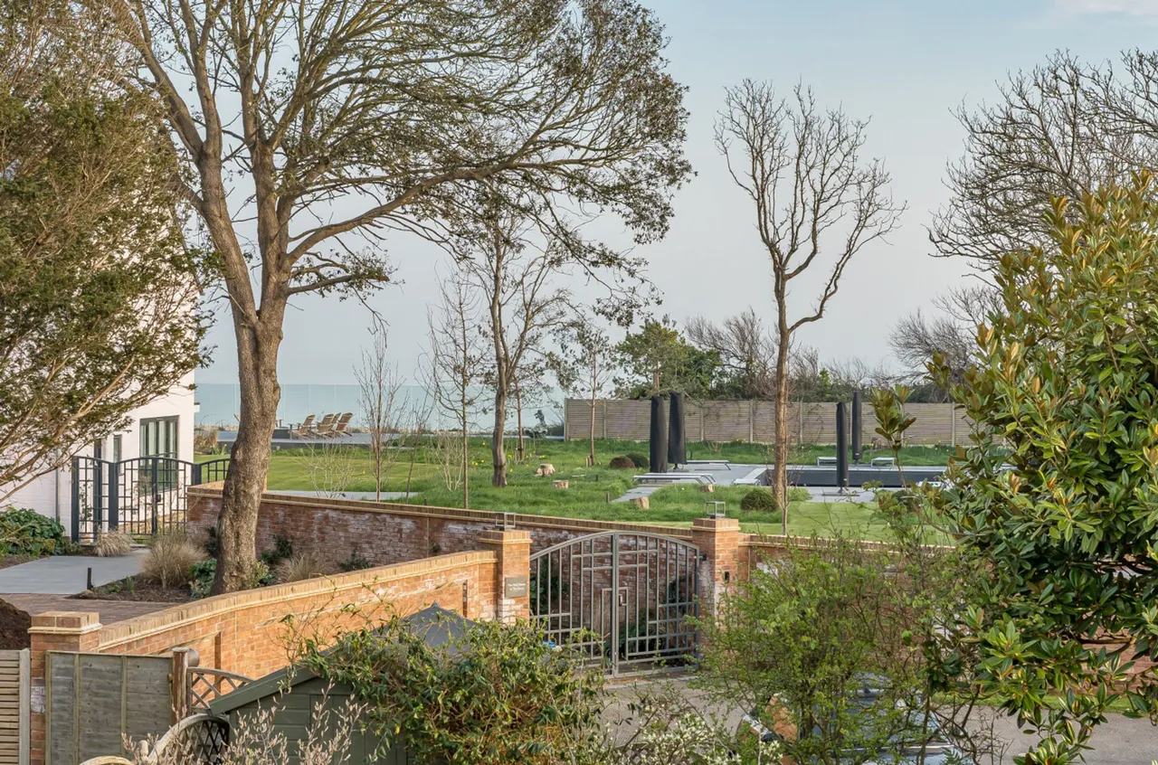Kingsway, Bognor Regis, PO21, photo 34