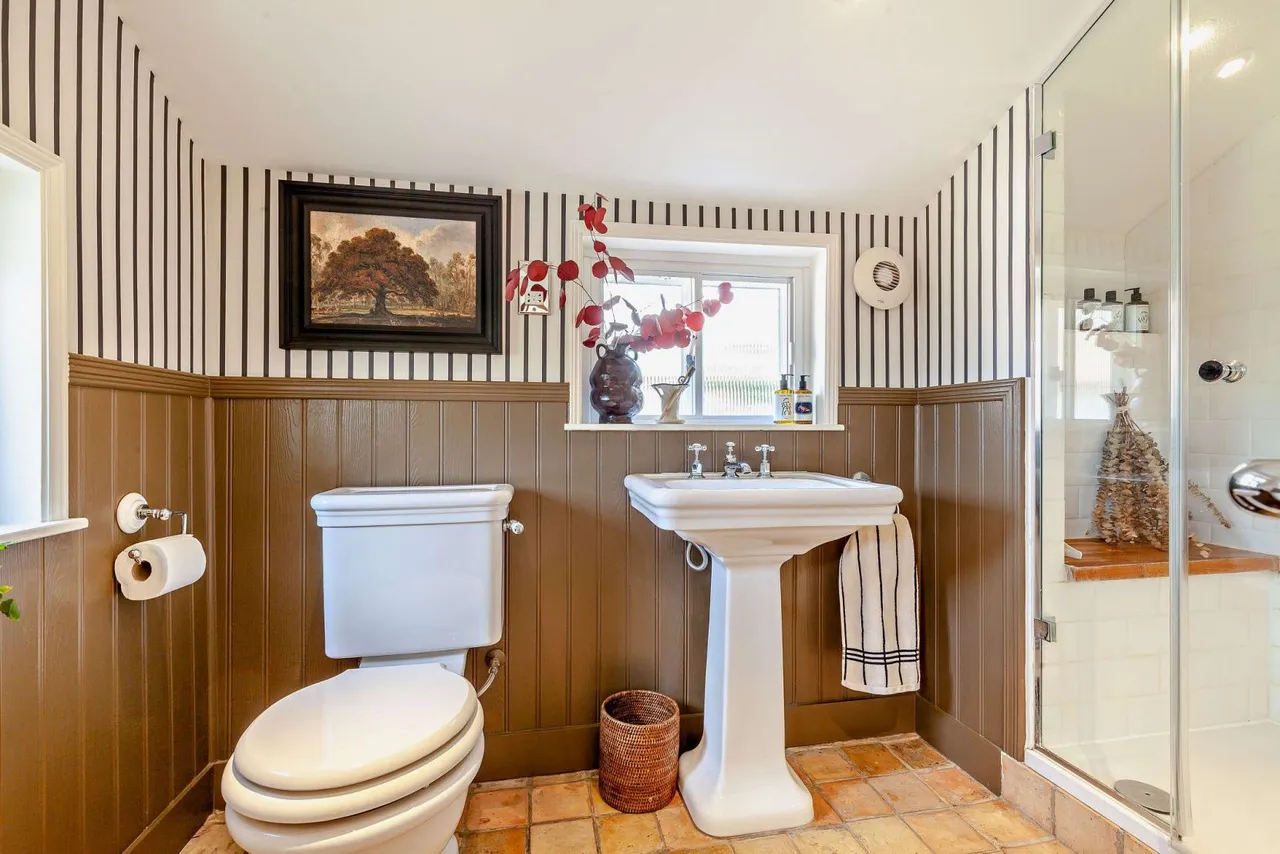 Park Road, Little Easton, Dunmow, Essex, CM6 2JH, photo 11