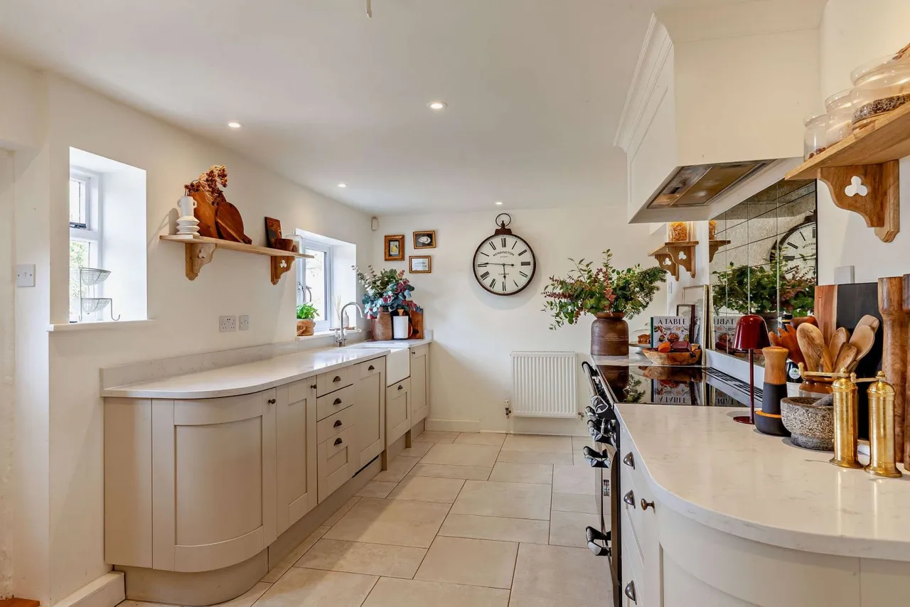 Park Road, Little Easton, Dunmow, Essex, CM6 2JH, photo 2