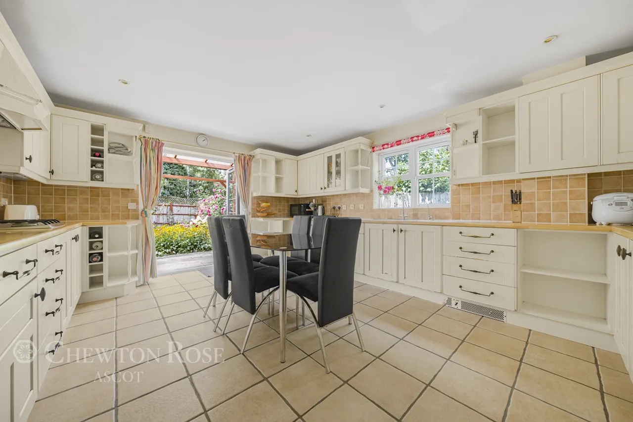 Willow Drive, Maidenhead, photo 6