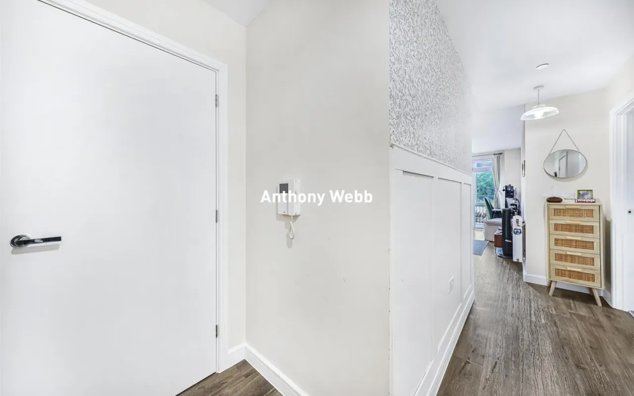 Bloomsbury Avenue, Southgate, N14, photo 4