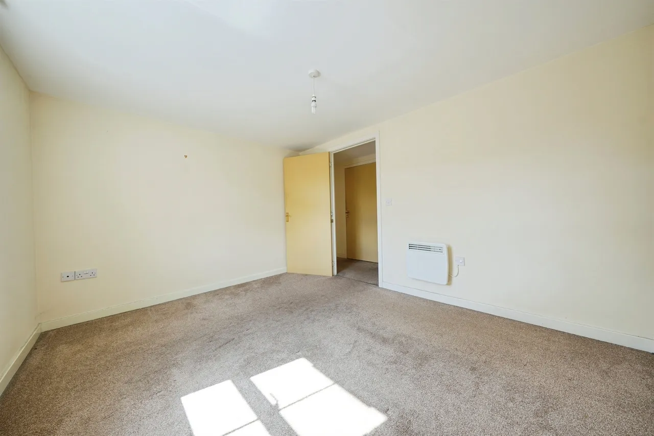 Grouse Road, Calne, SN11, photo 10