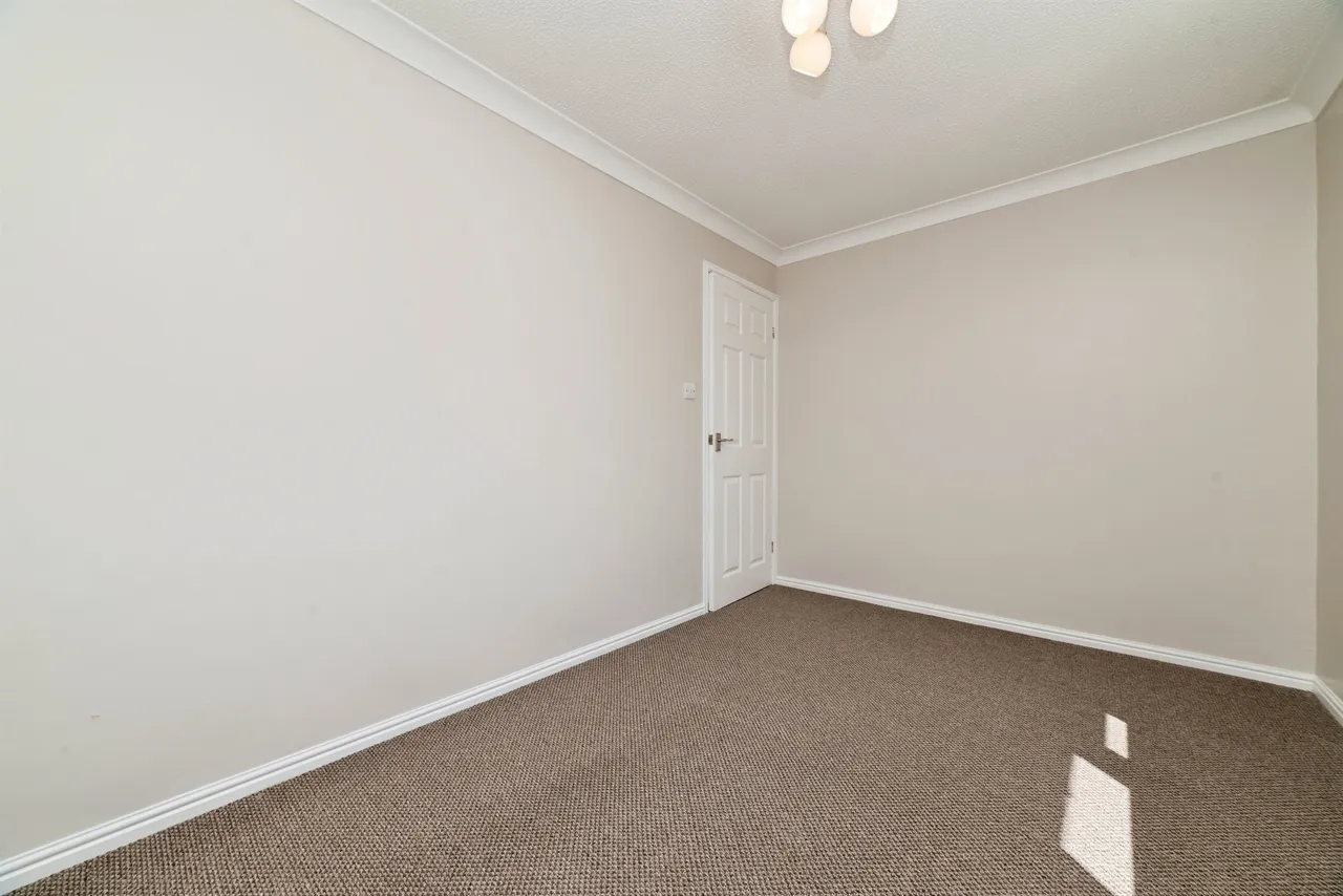 Emberton Park, Kingswood, HU7, photo 10