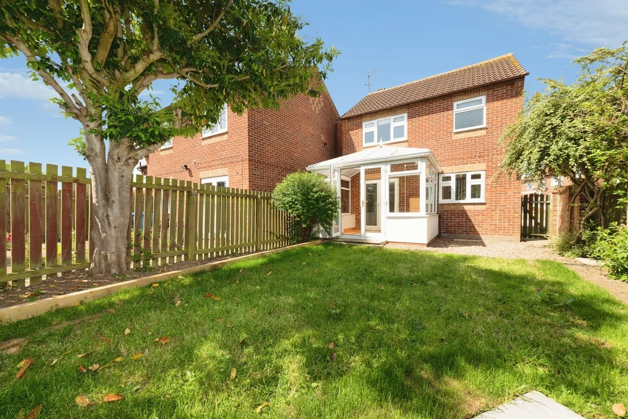 Emberton Park, Kingswood, HU7, photo 14