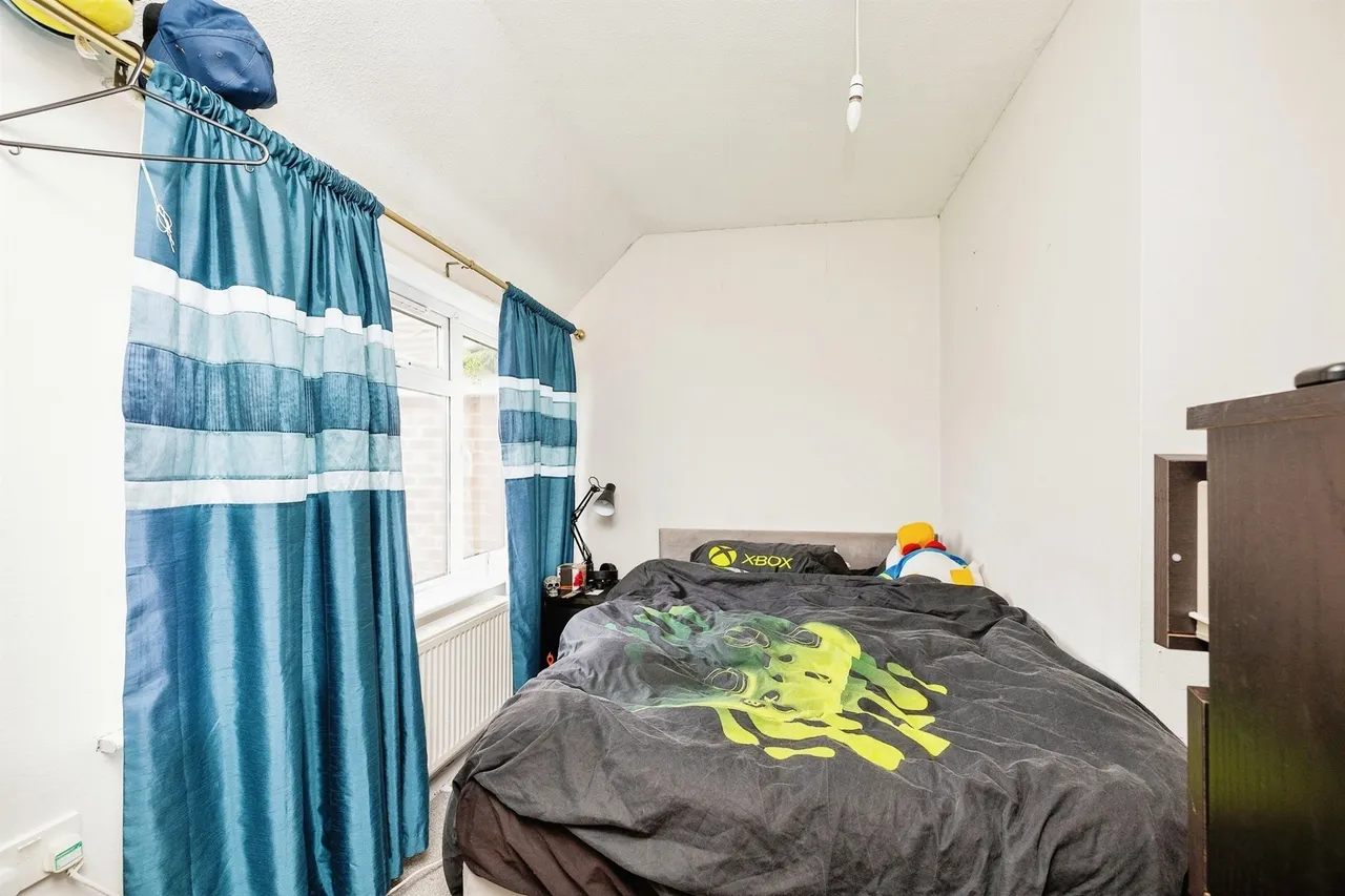 Buckingham Road, Steeple Claydon, MK18, photo 6
