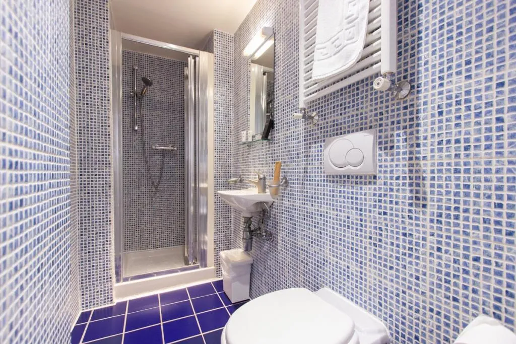 North Gower Street, NW1, photo 6