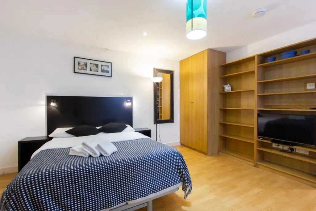 property to rent, North Gower Street, NW1