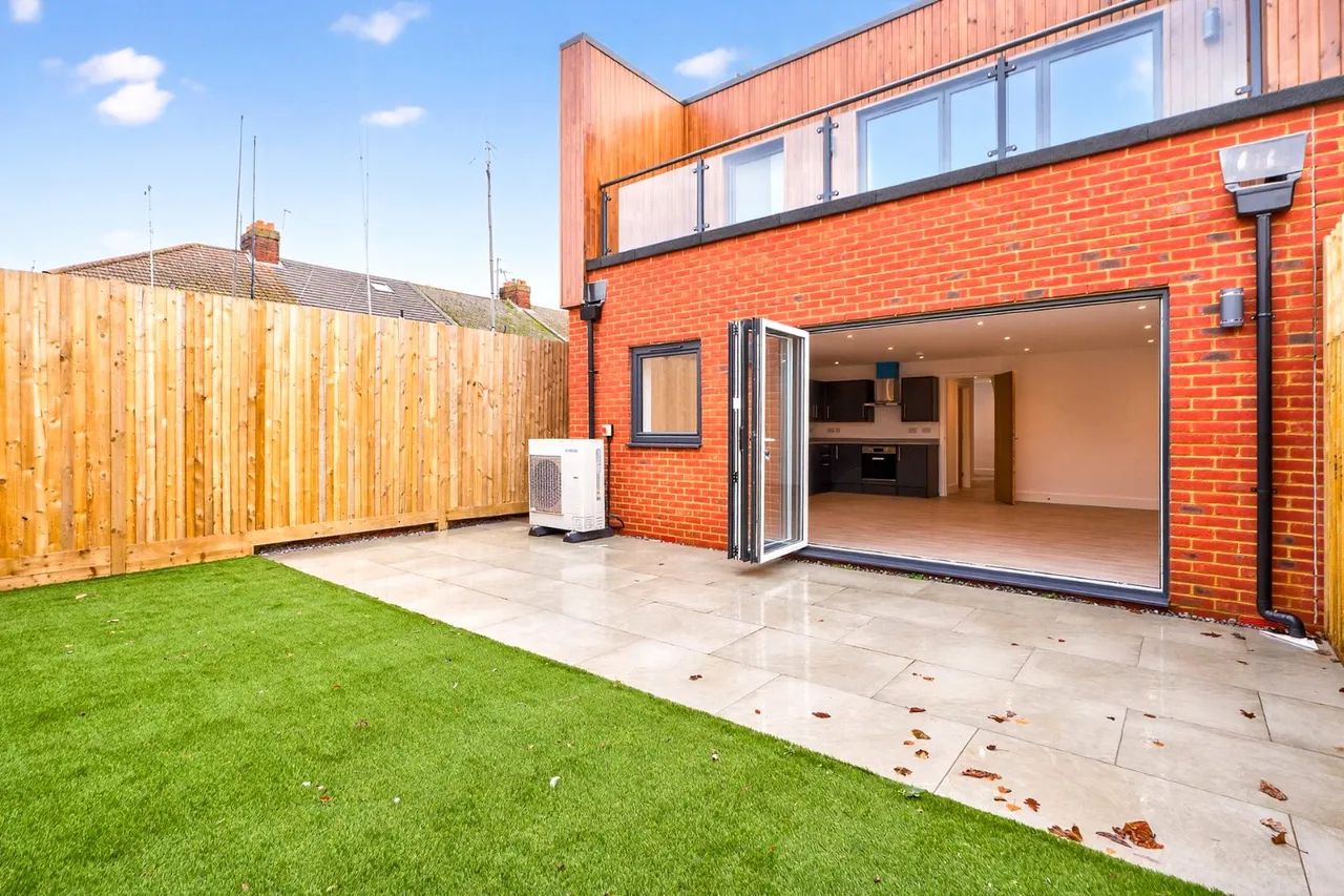 Pavilion Road, Worthing, BN14, photo 15