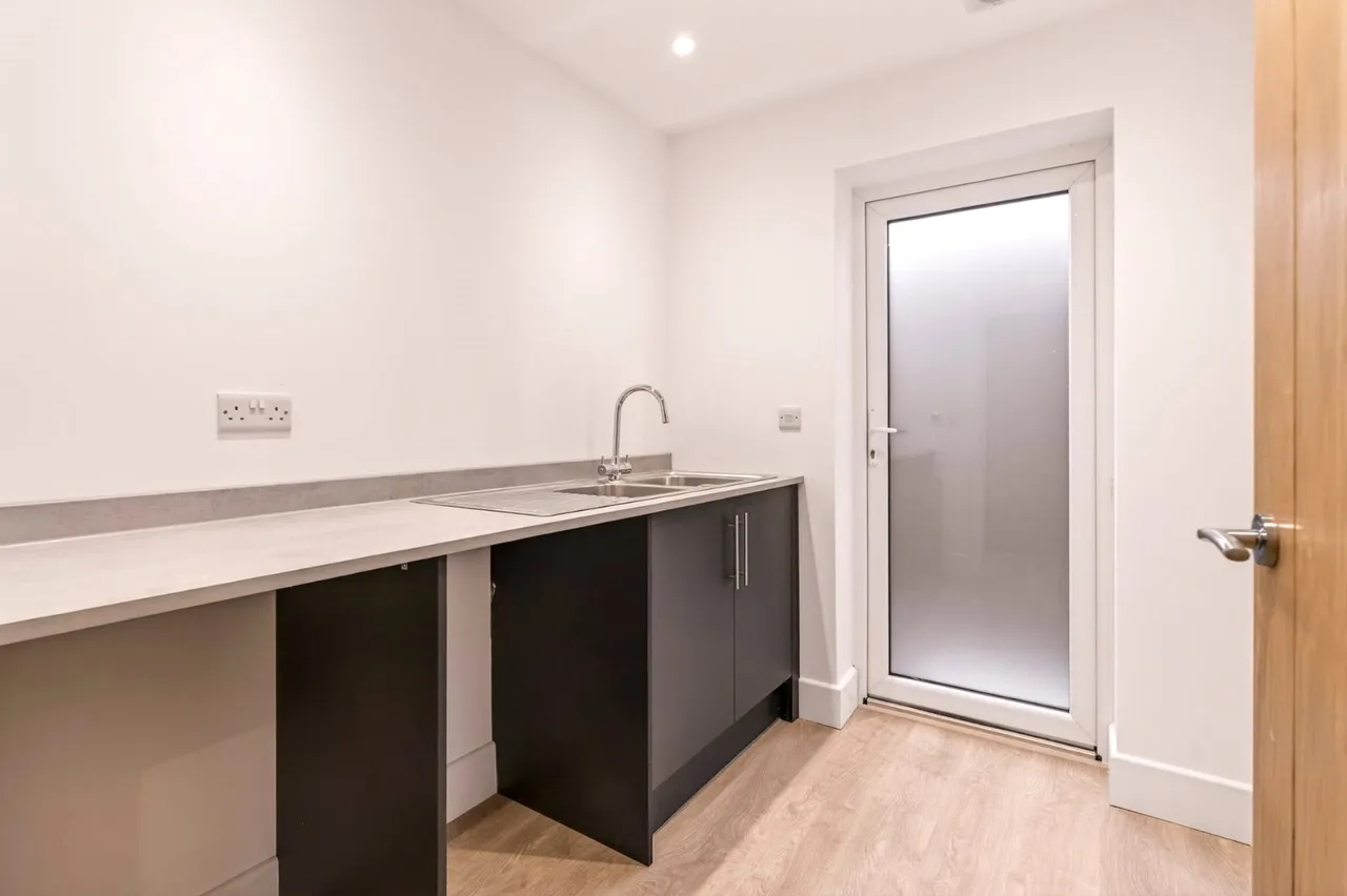 Pavilion Road, Worthing, BN14, photo 5