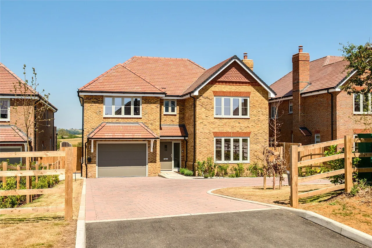 4 bed house for sale, Latimer Place, Long Crendon, HP18